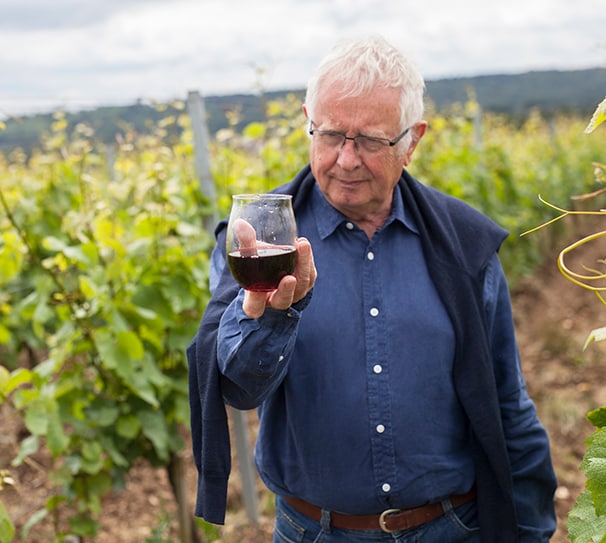 Vineyard Partners Tasting with Tony Laithwaite Vineyard Partners Tasting with Tony Laithwaite