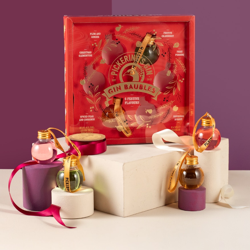 Pickering’s Festively Flavoured Gin Baubles Gift