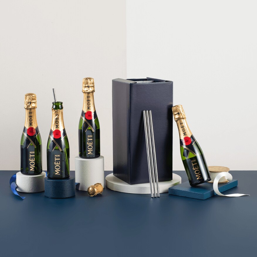 Mini Moët Champagne and Straws Gift Mini Moët Champagne and Straws Gift